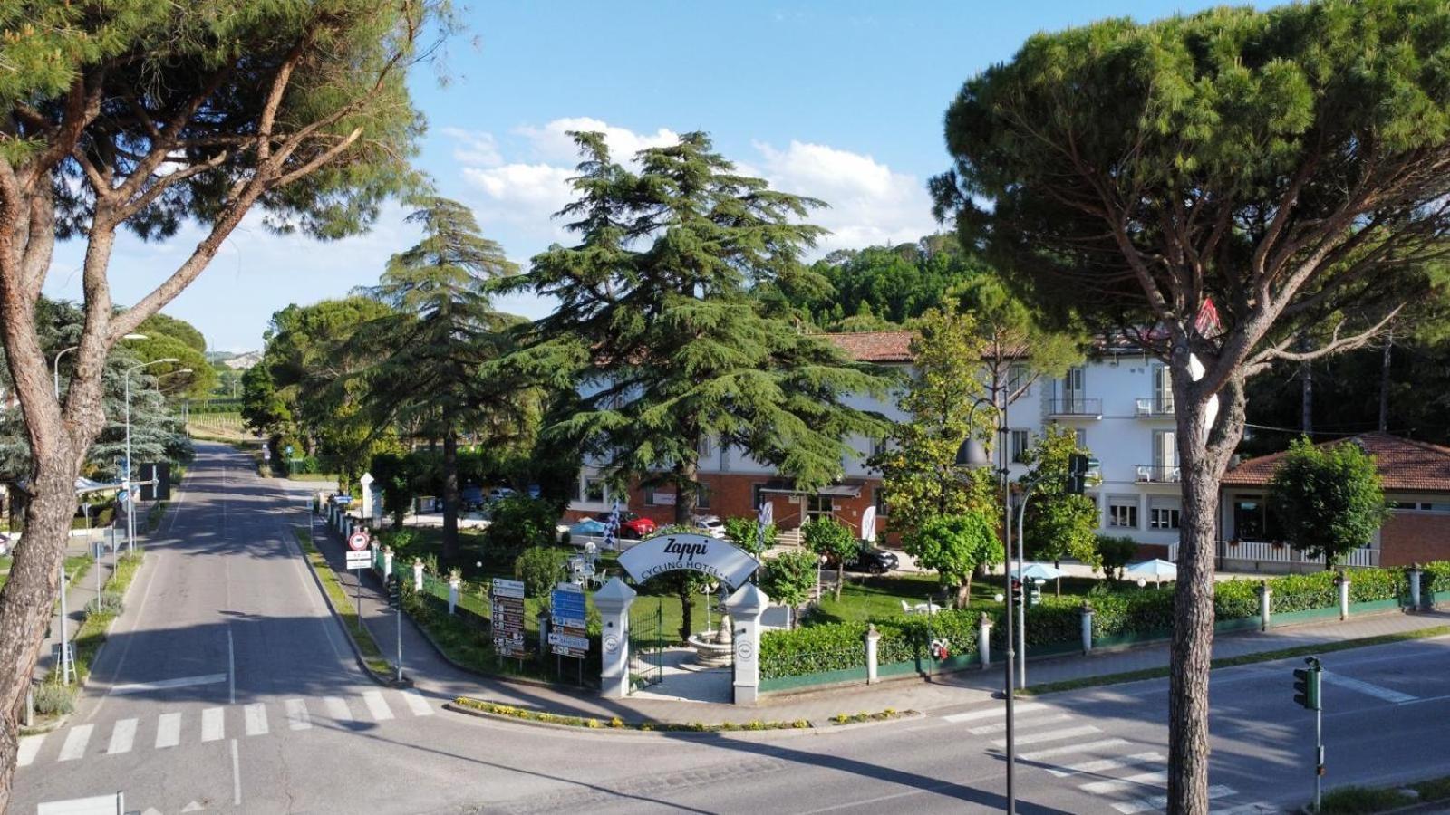 Zappi Cycling Hotel Riolo Terme Eksteriør bilde